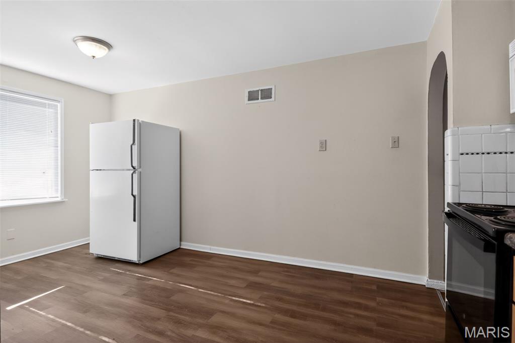 8129 Titus Road St. Louis, MO 63114 - Photo 21 of 35