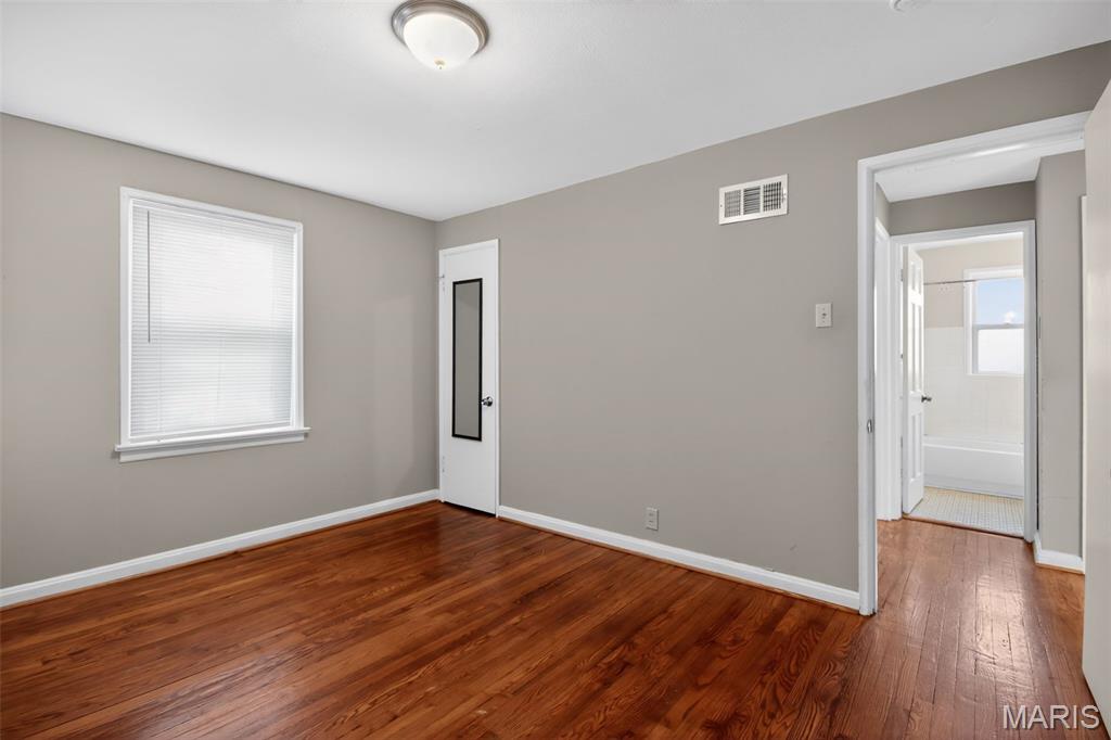 8129 Titus Road St. Louis, MO 63114 - Photo 24 of 35