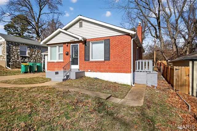 $84,900 | 8129 Titus Road, St. Louis, MO 63114