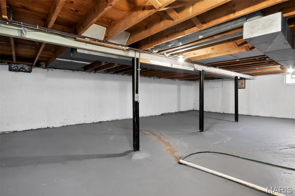 8129 Titus Road St. Louis, MO 63114 - Photo 31 of 35