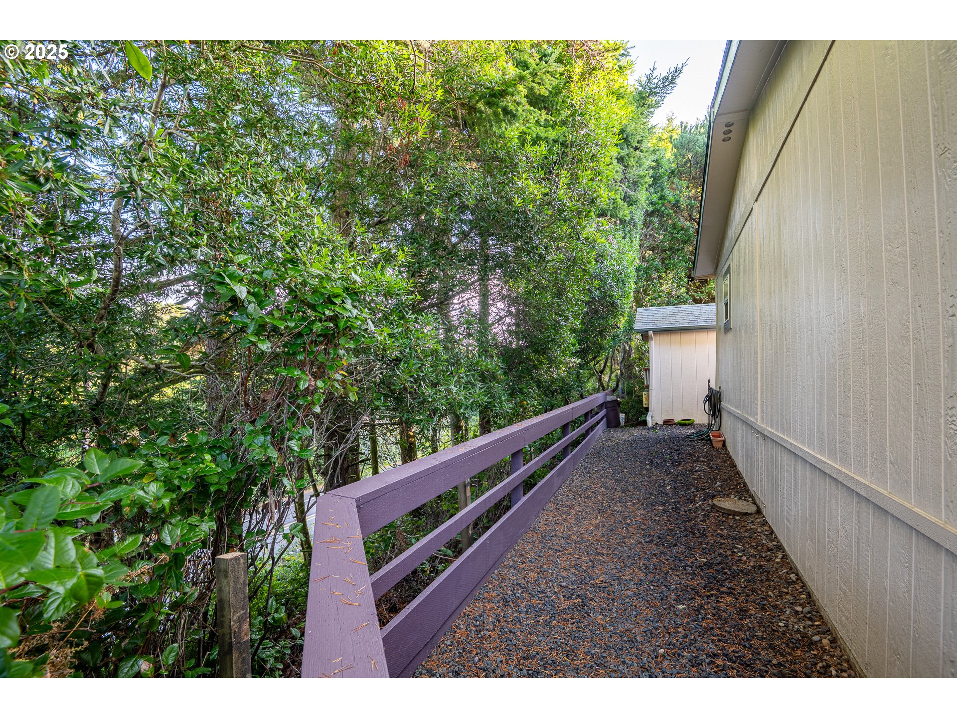 1601 Rhododendron Drive, Unit 694 Florence, OR 97439 - Photo 31 of 32 a view of balcony and yard