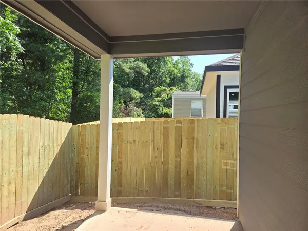 $1,400 | 16979 West Juneau Street, Montgomery, TX 77316