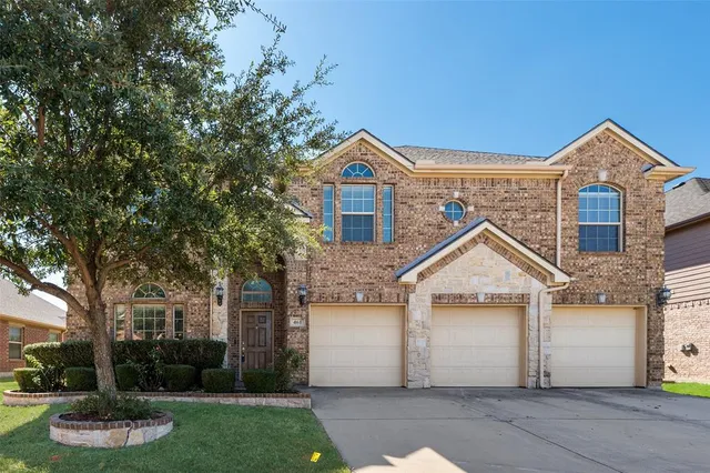 $2,950 | 461 Running Water Trail, Fort Worth, TX 76131