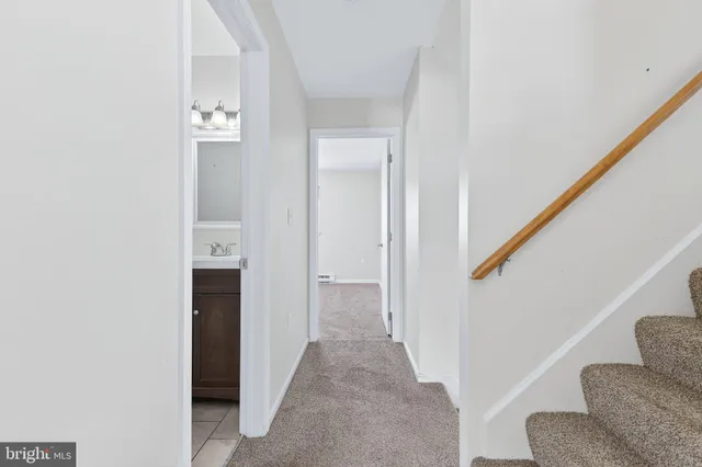 $199,900 | 223 Colonial Drive, Akron, PA 17501