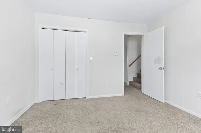 $199,900 | 223 Colonial Drive, Akron, PA 17501