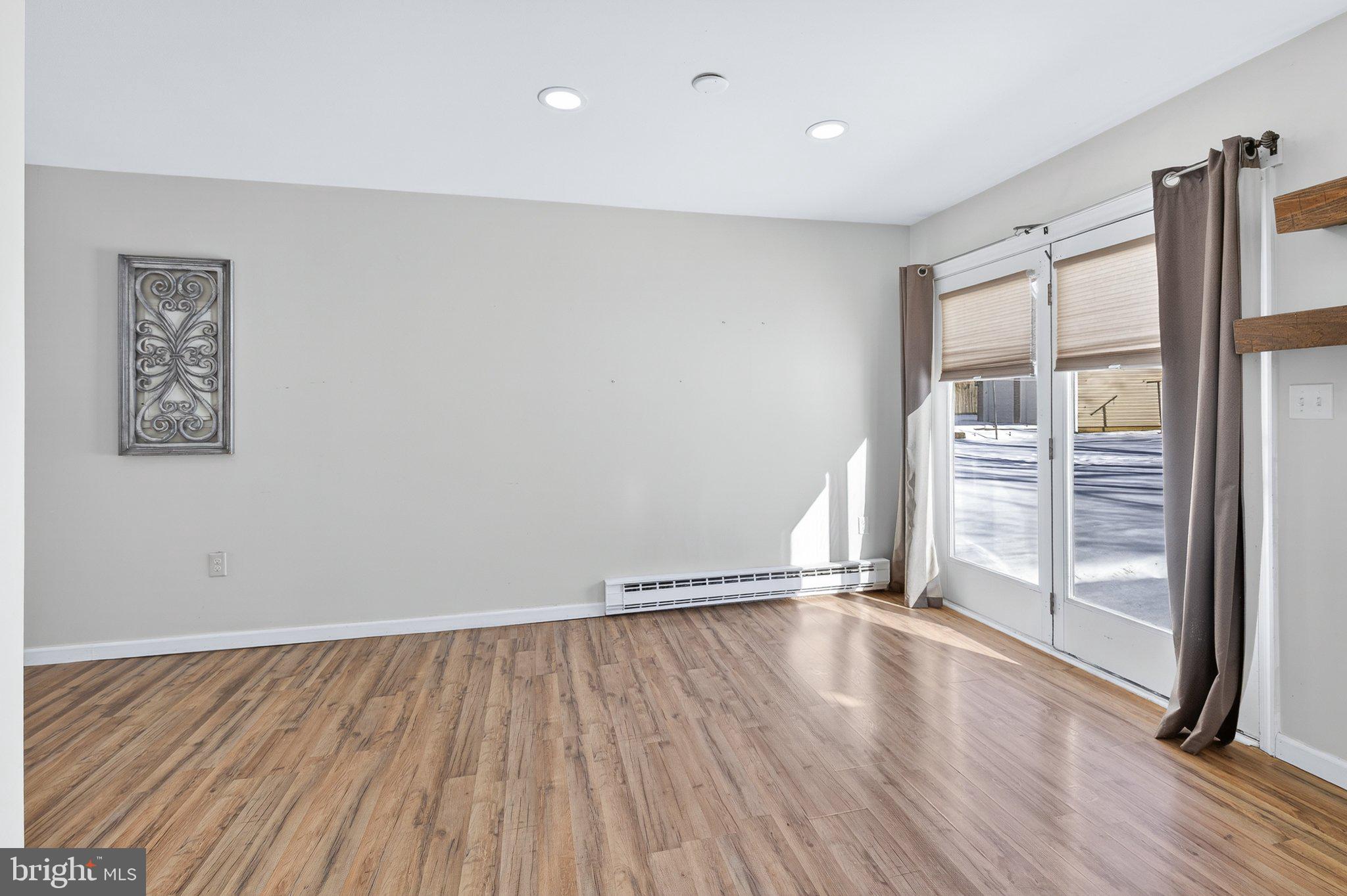 223 Colonial Drive Akron, PA 17501 - Photo 8 of 38