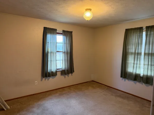 $39,500 | 206 South 1st Street, Pinckneyville, IL 62274