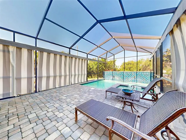 $6,000 | 901 Sheepshead Avenue, New Smyrna Beach, FL 32169