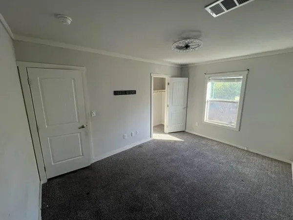 $113,830 | 705 West Pierce Street, Winters, TX 79567