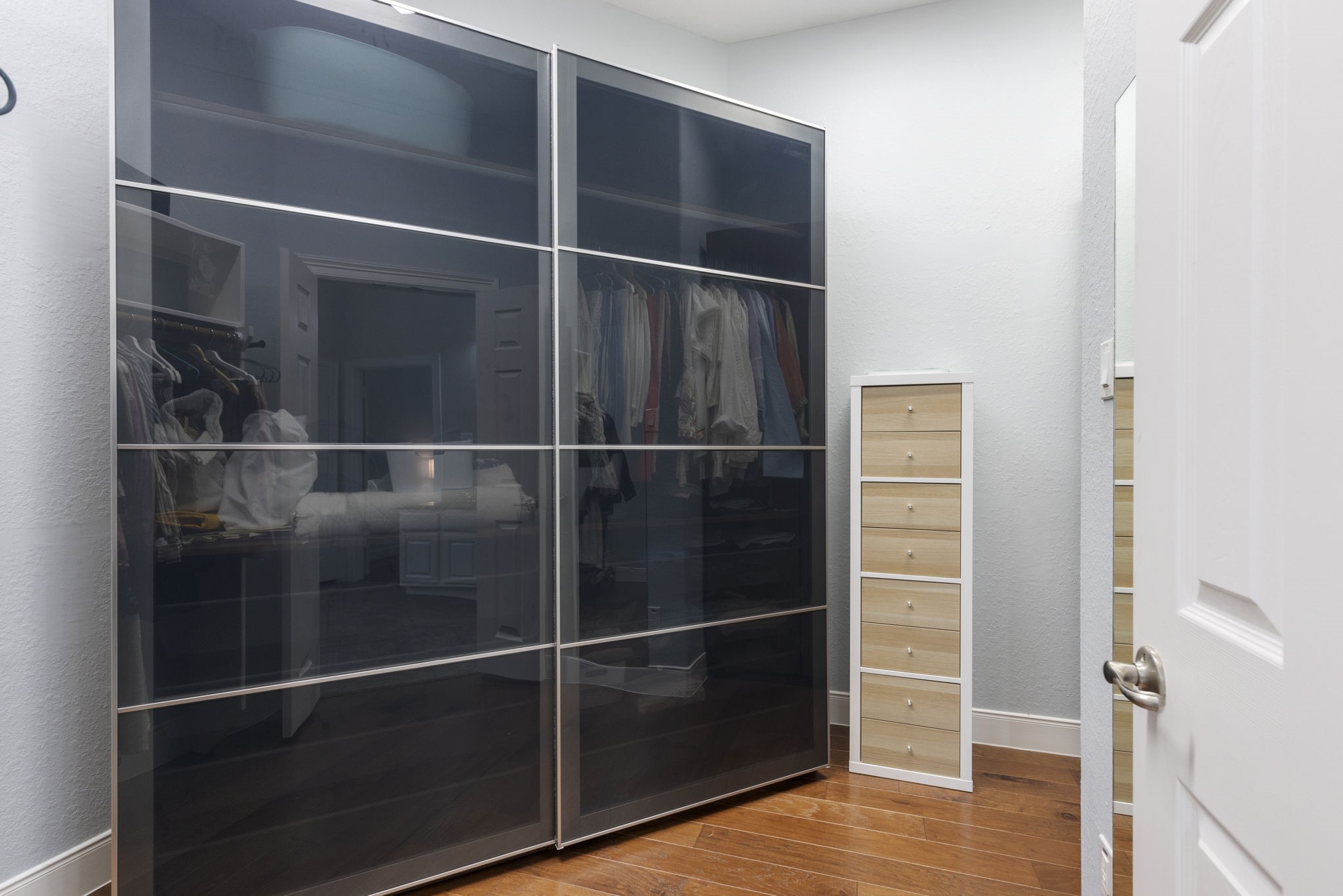 6 Skipwith Place Spring, TX 77382 - Photo 27 of 44 a walk in closet