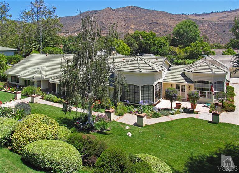 12008 Pradera Road Camarillo, CA 93012 - Photo 1 of 22 Primary Photo