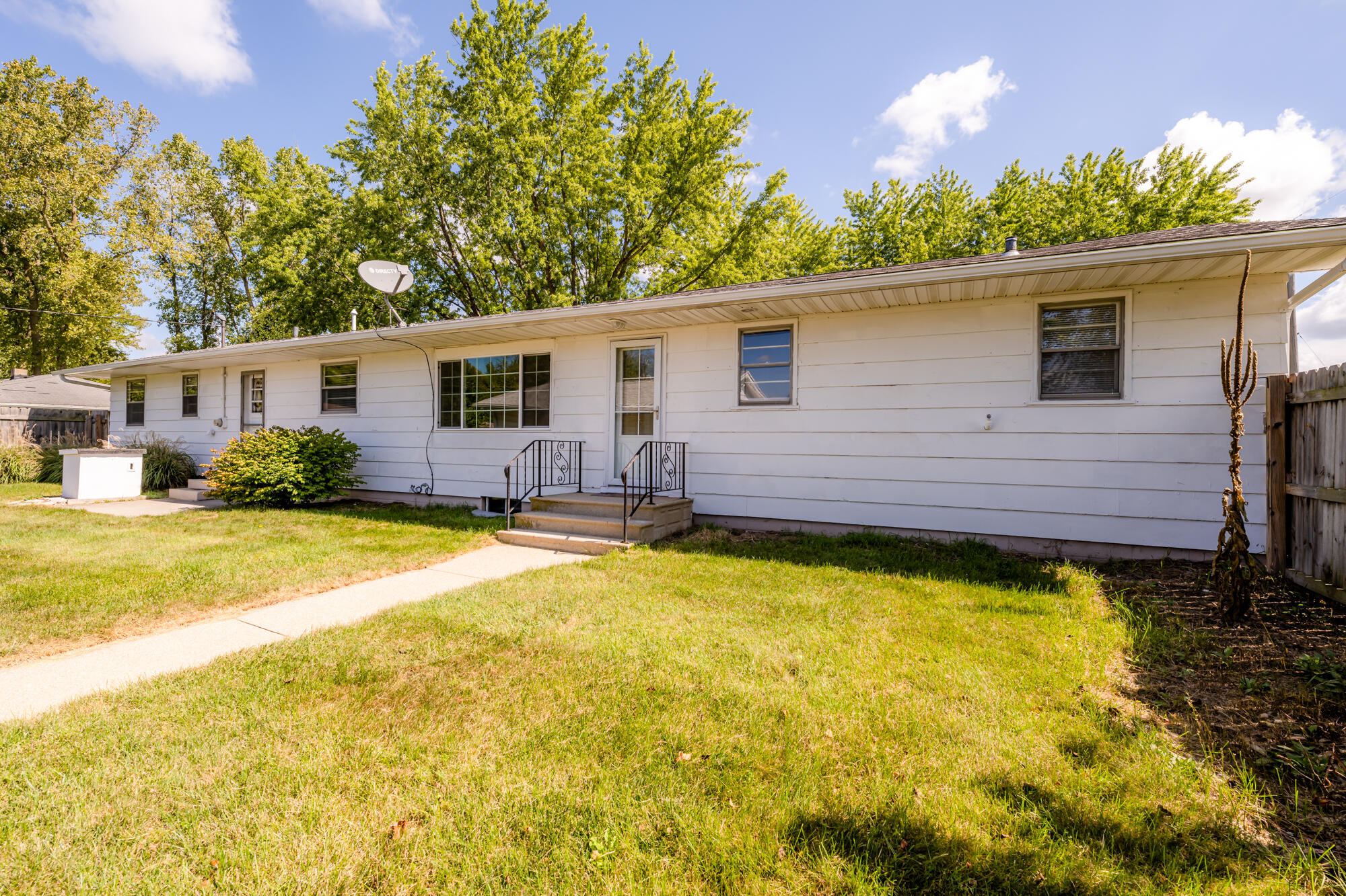 Hillandale-105