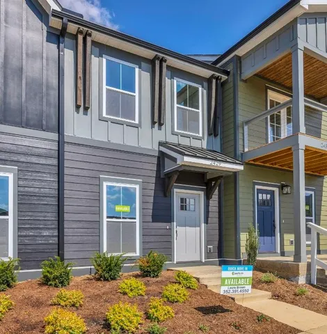 $279,900 | 2429 East 17th Street, Chattanooga, TN 37404