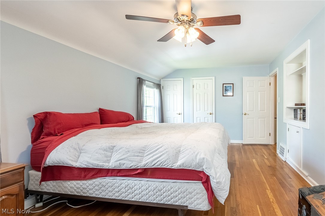 1272 Gordon Road Lyndhurst, OH 44124 - Photo 17 of 26