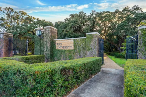 $765,000 | 5303 Weslayan Street, Houston, TX 77005
