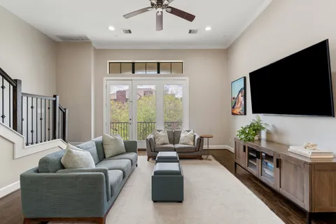 $765,000 | 5303 Weslayan Street, Houston, TX 77005