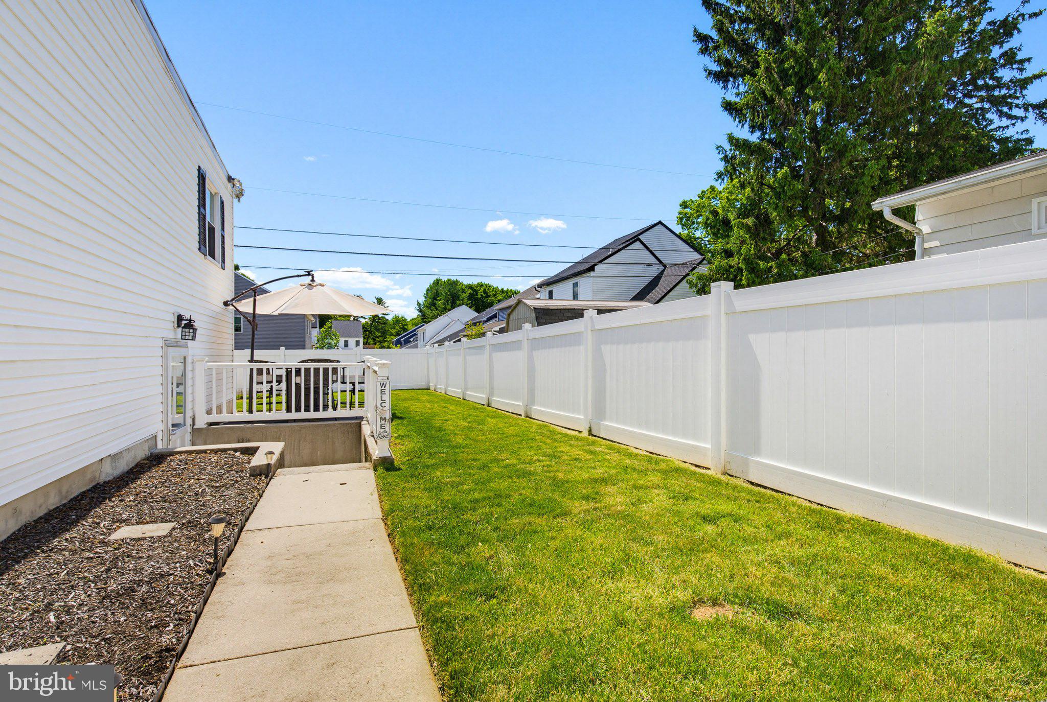 449 West Marion Street Lititz, PA 17543 - Photo 7 of 40