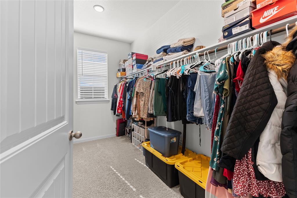 185 Chester Road Springtown, TX 76082 - Photo 17 of 20