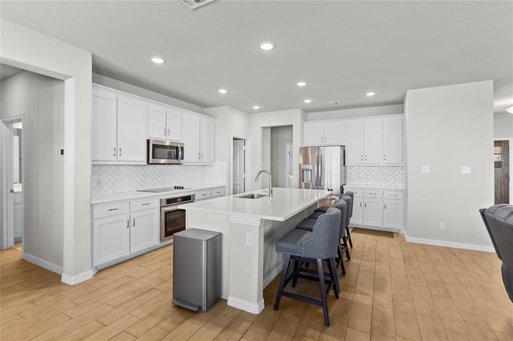 185 Chester Road Springtown, TX 76082 - Photo 5 of 20