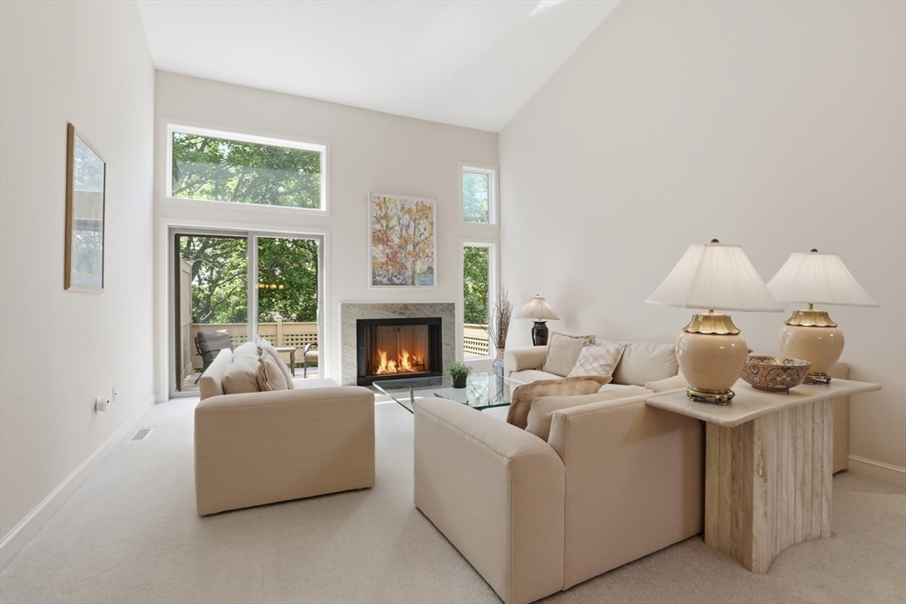 7 Wainwright Road, Unit 47 Winchester, MA 01890 - Photo 13 of 32