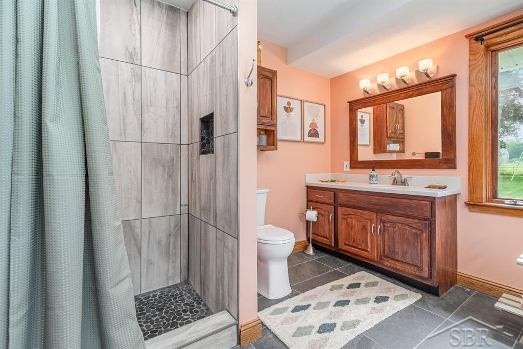 387 East Dopp Road Midland, MI 48640 - Photo 21 of 47 50184437-330f466f-9630-4a08-8e04-c2ec2166ef96.JPG