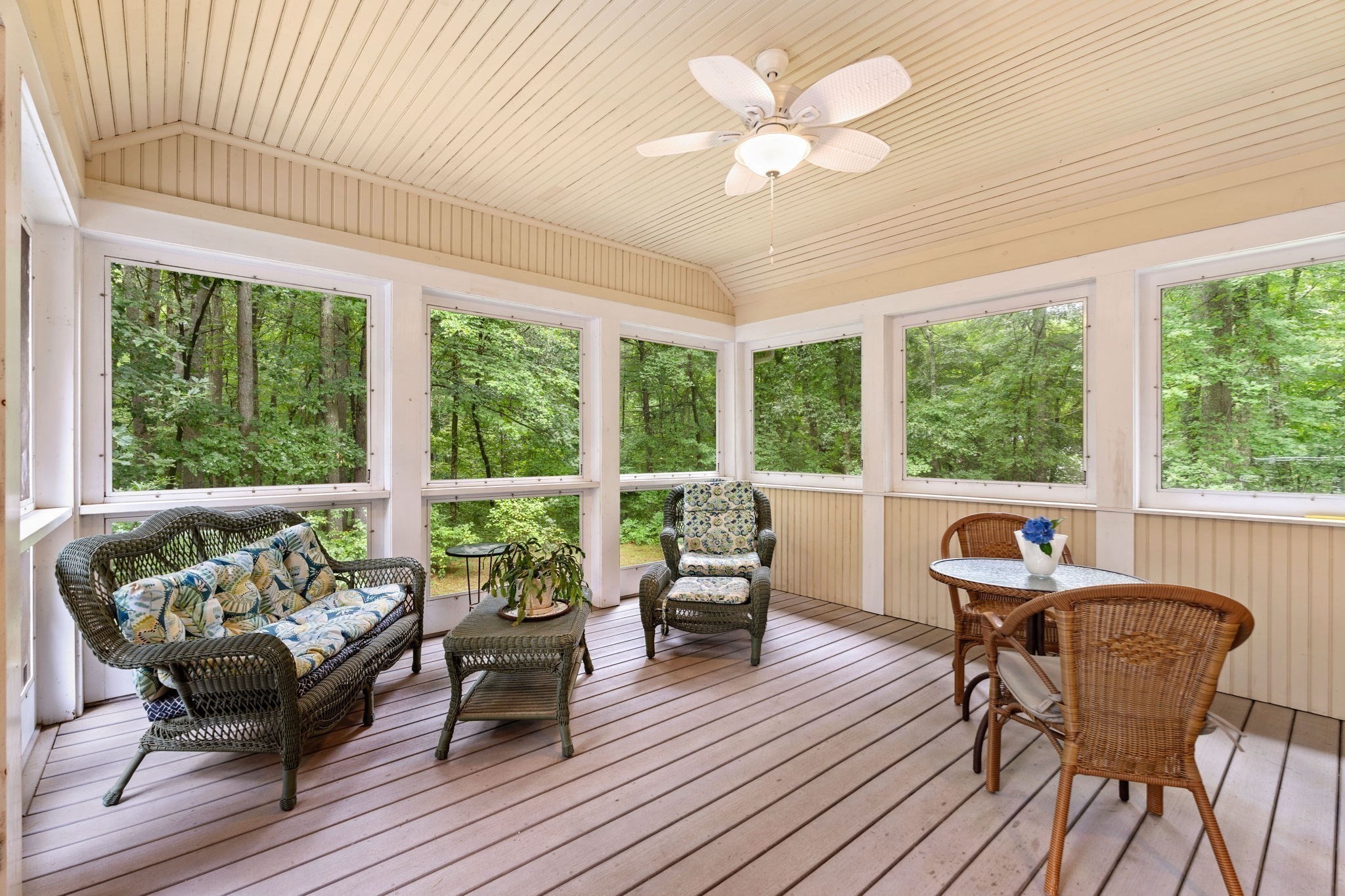 26 Heath Road Merrimac, MA 01860 - Photo 16 of 42 Gallery Image 16