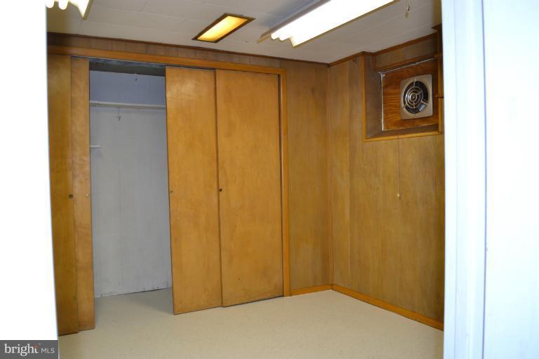 2700 Weller Road Silver Spring, MD 20906 - Photo 5 of 18 Workshop