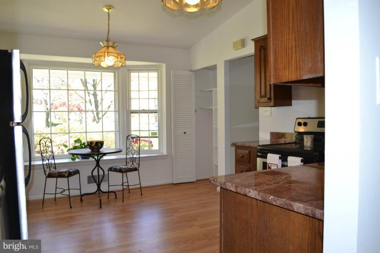 2700 Weller Road Silver Spring, MD 20906 - Photo 8 of 18 Kitchen