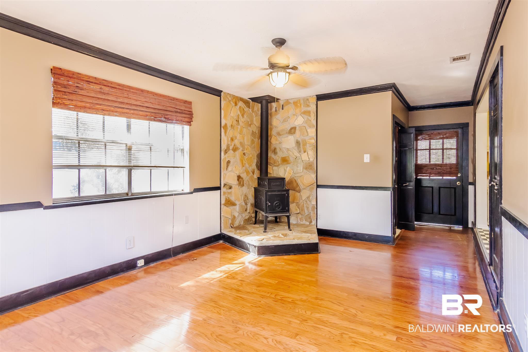 5216 Ferndale Avenue Mobile, AL 36618 - Photo 16 of 35