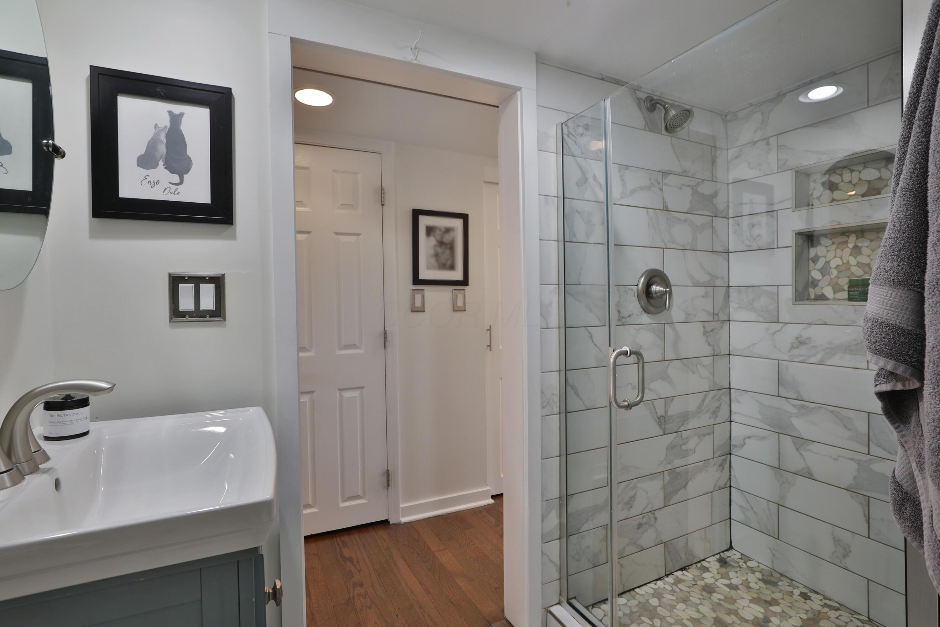 588 Chatham Road Columbus, OH 43214 - Photo 25 of 46
