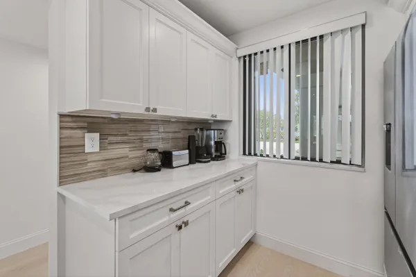 $8,500 | 301 South Seas Drive, Unit 104, Jupiter, FL 33477