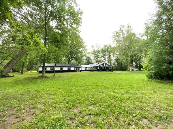 $214,900 | 134 Beaver Creek Lane, New Galilee, PA 16141