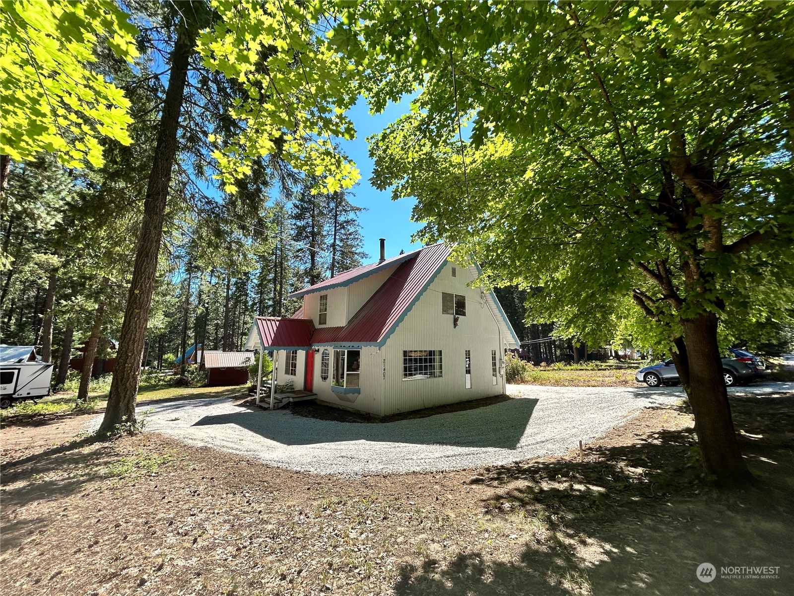 21407 Stirrup Road Leavenworth, WA 98826 - Photo 2 of 40 Gallery Image 2