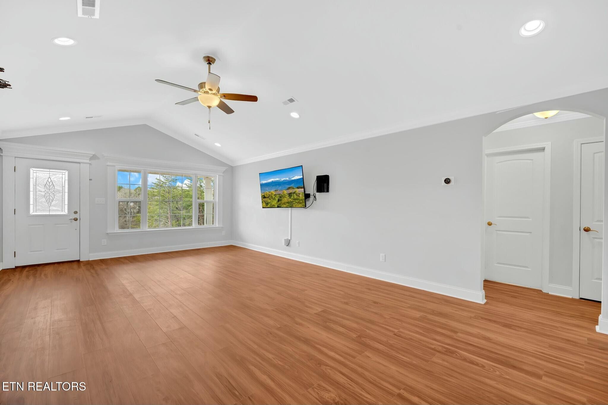 6610 Lanier Road Maryville, TN 37801 - Photo 4 of 37 Gallery Image 4