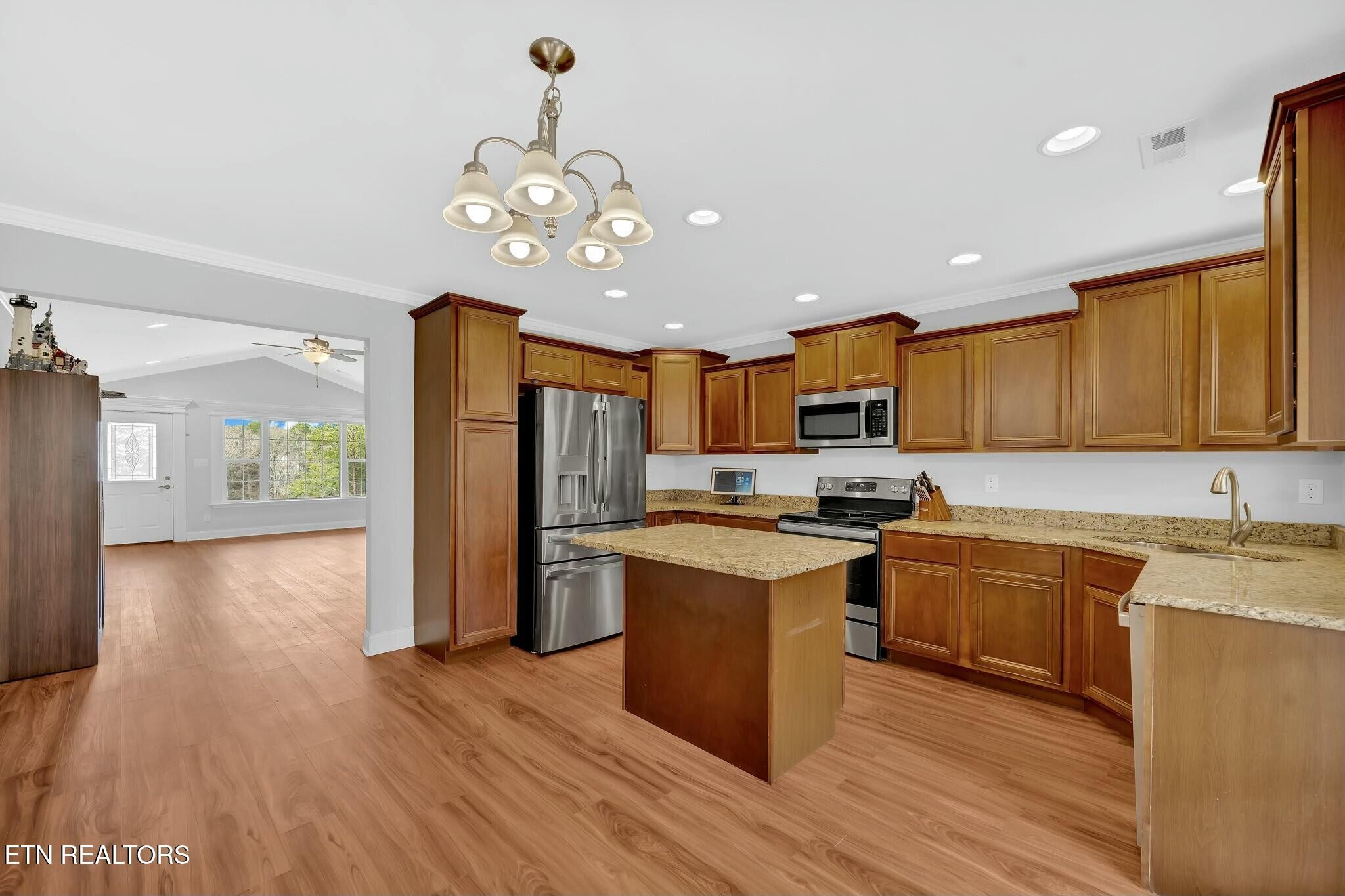 6610 Lanier Road Maryville, TN 37801 - Photo 6 of 37 Gallery Image 6