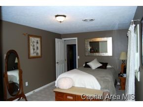 2113 Catalina Lane Springfield, IL 62702 - Photo 23 of 24