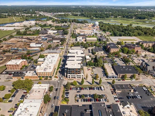$849,900 | 159 South River Avenue, Unit 502, Holland, MI 49423