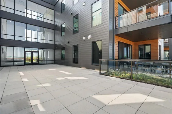 $849,900 | 159 South River Avenue, Unit 502, Holland, MI 49423
