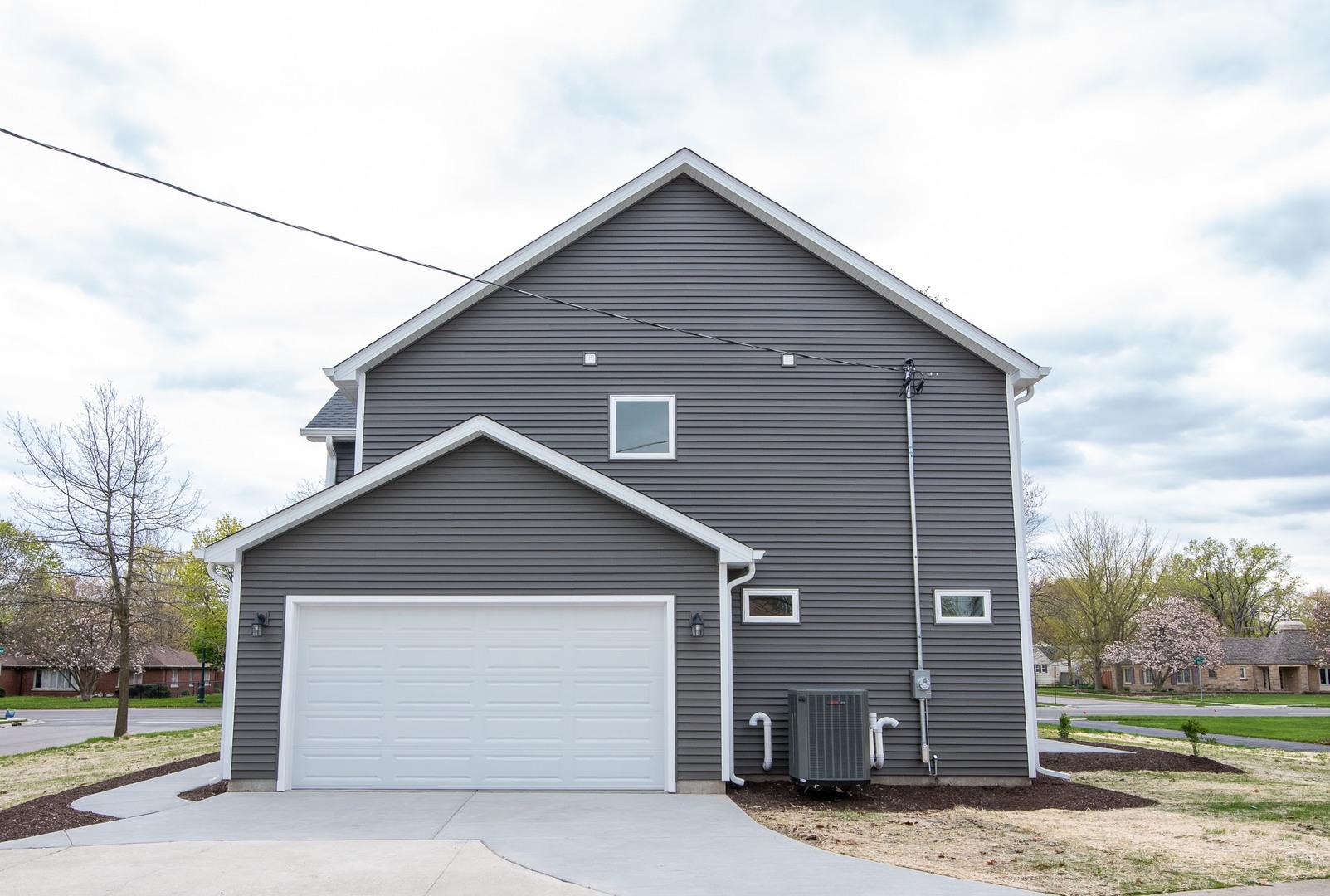 1101 Black Road Joliet, IL 60435 - Photo 3 of 38