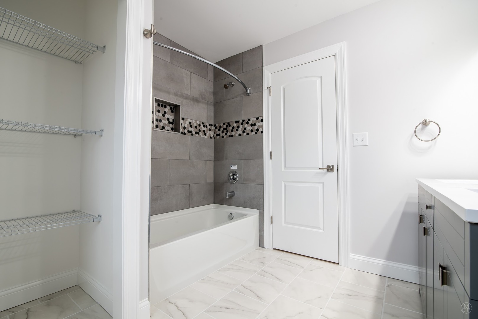 1101 Black Road Joliet, IL 60435 - Photo 25 of 38