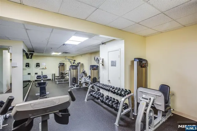 $329,000 | 6040 Boulevard East, Unit 19H, West New York, NJ 07093