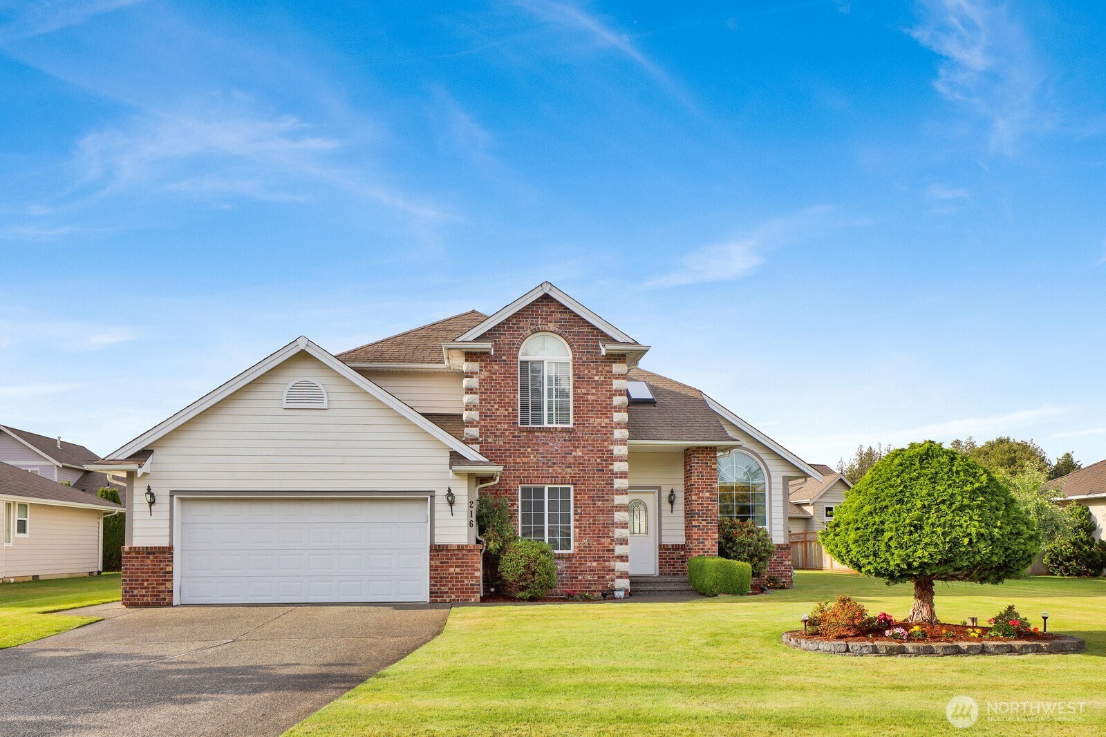 216 Springview Drive Lynden, WA 98264 - Photo 1 of 33 Gallery Image 1