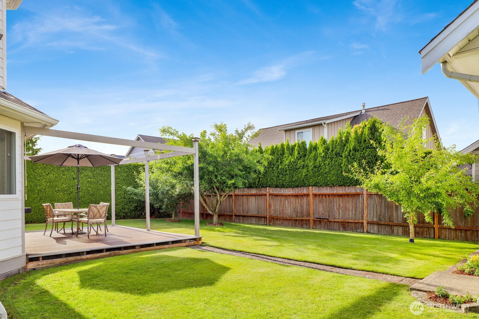216 Springview Drive Lynden, WA 98264 - Photo 3 of 33 Gallery Image 3