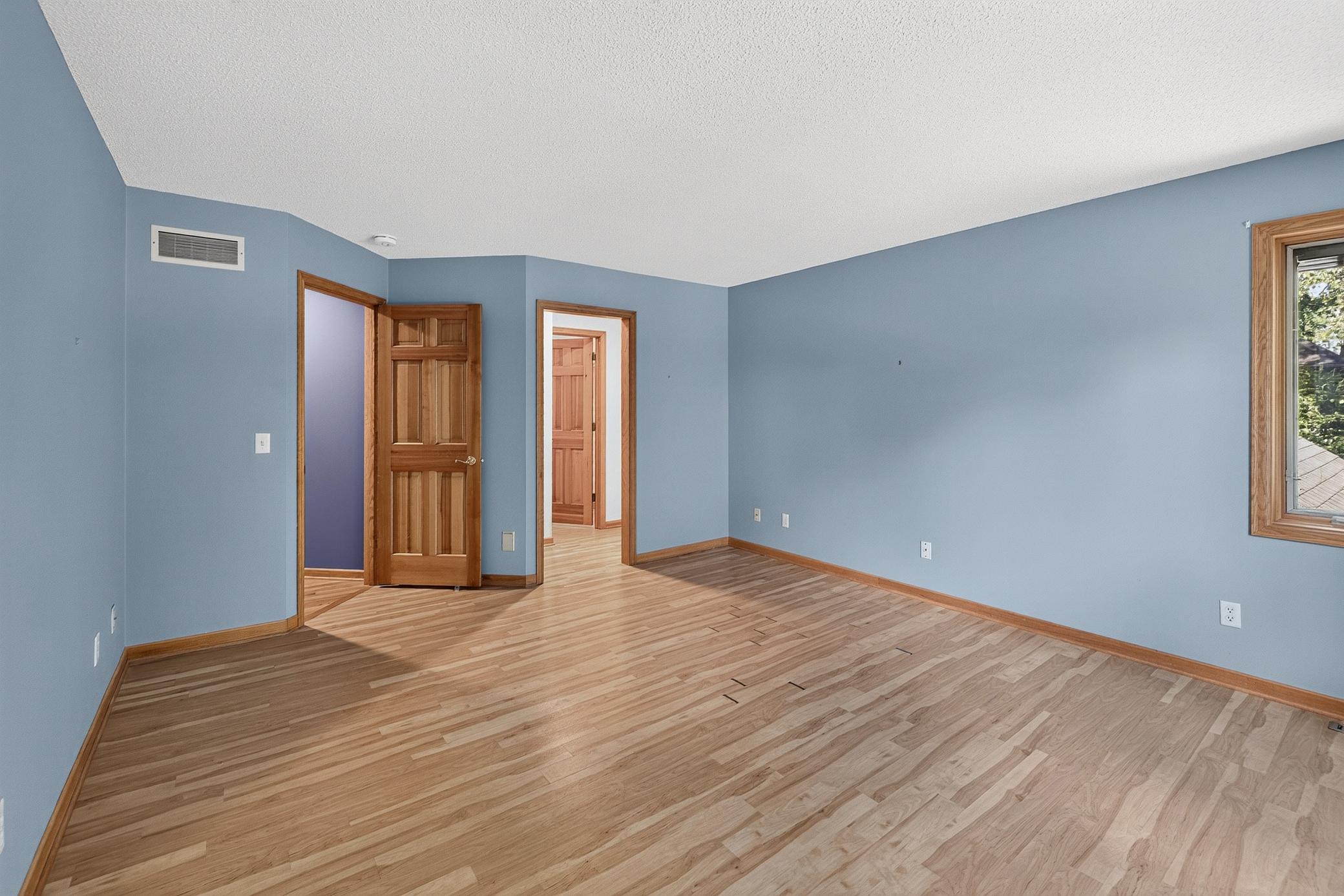 4840 Sparrow Road Minnetonka, MN 55345 - Photo 21 of 44 Gallery Image 21