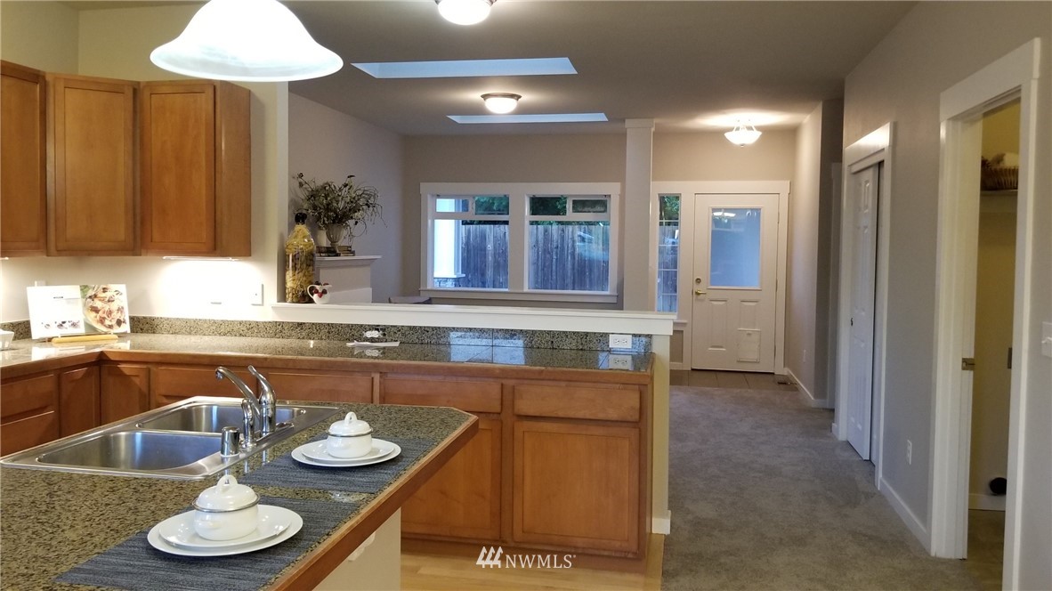 332 East Maple Street Sequim, WA 98382 - Photo 6 of 30 Gallery Image 6