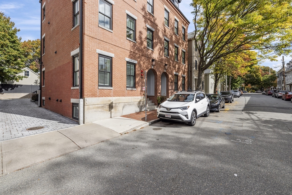 131 Spring Street, Unit 1F Cambridge, MA 02141 - Photo 29 of 31 Gallery Image 29