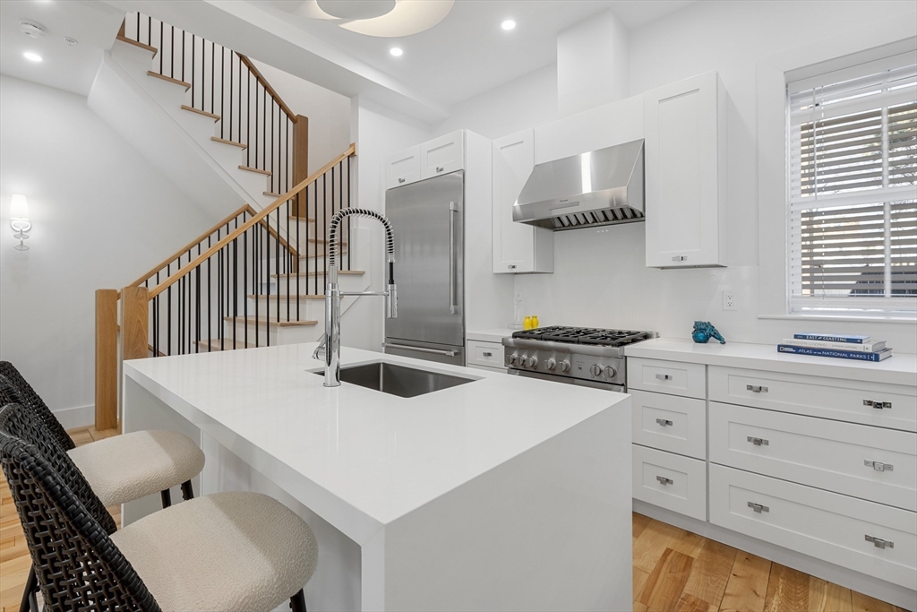 131 Spring Street, Unit 1F Cambridge, MA 02141 - Photo 9 of 31 Gallery Image 9