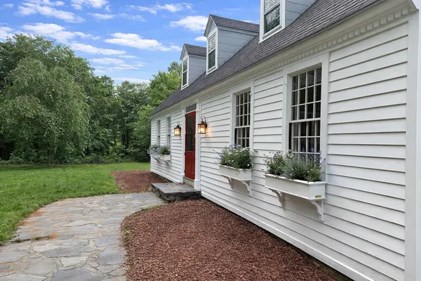 $639,000 | 11 Strawberry Hill, Brattleboro, VT 05301