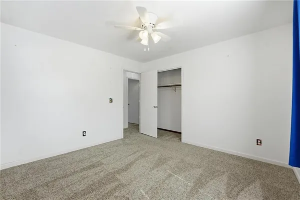 $389,000 | 518 Northwest 65th Terrace, Kansas City, MO 64118
