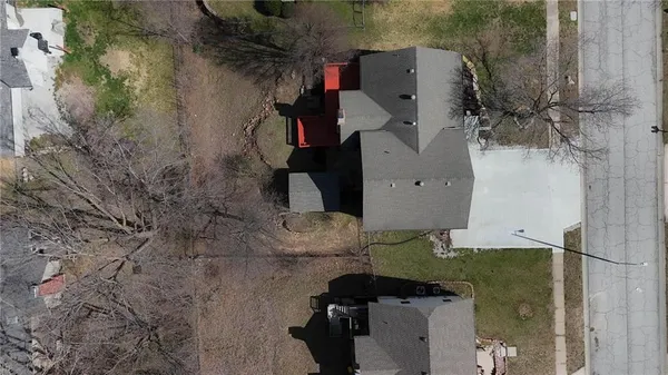 $389,000 | 518 Northwest 65th Terrace, Kansas City, MO 64118